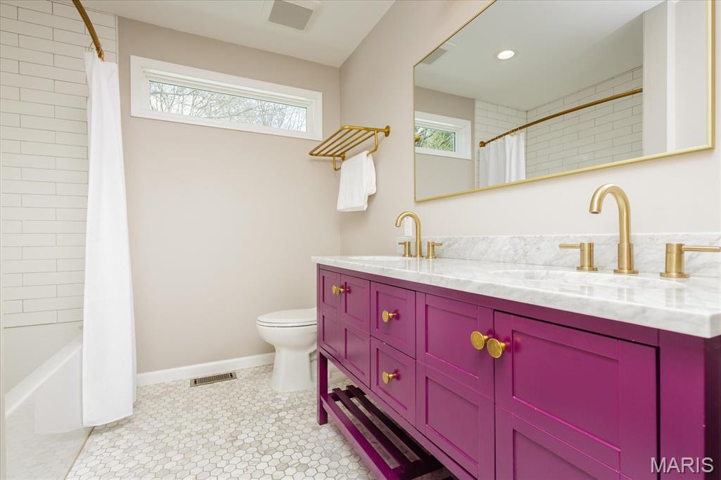 Clarkson Woods 5 - Residential