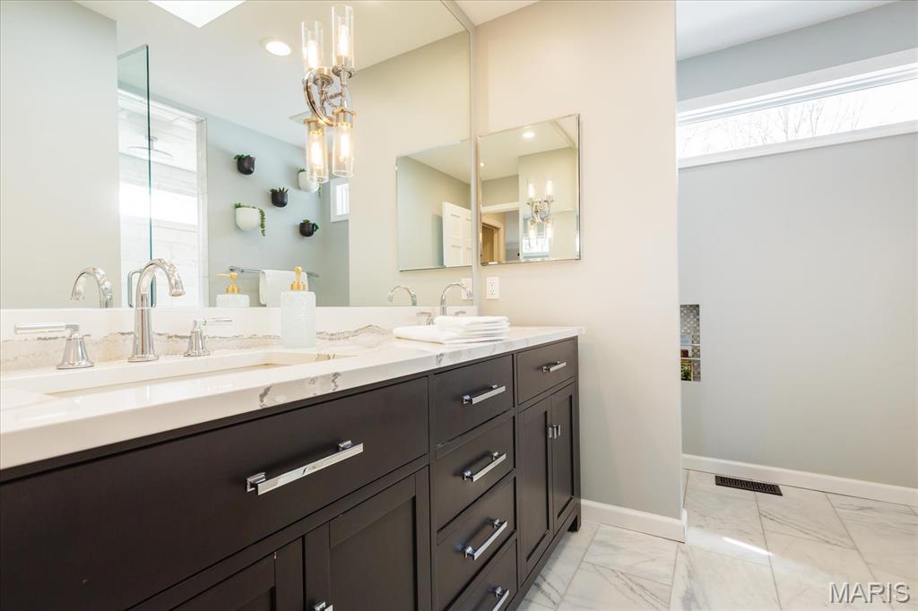 Clarkson Woods 5 - Residential