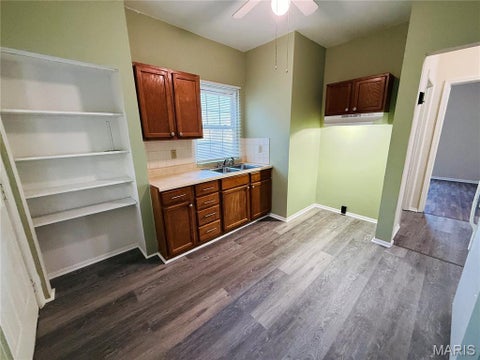 Tiny photo for 3355 Edmundson Road, Breckenridge Hills, MO 63114 (MLS # 26069370)