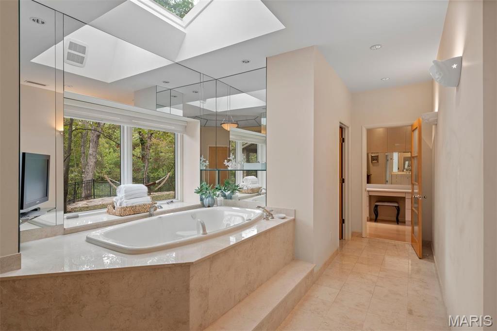 Two Creeks - Residential