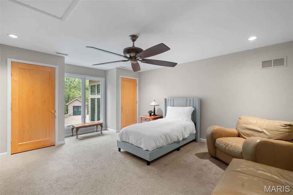 Two Creeks - Residential