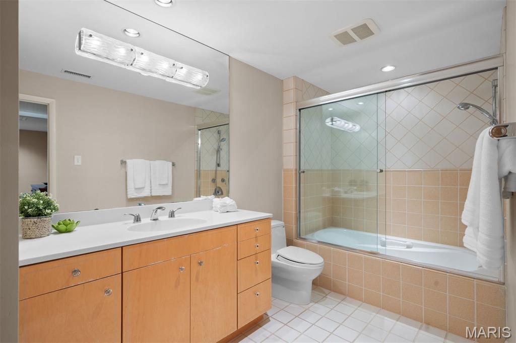 Two Creeks - Residential