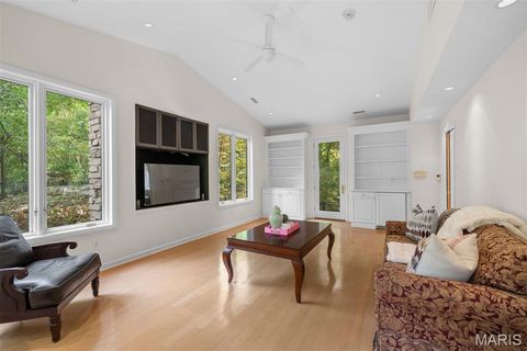 Tiny photo for 1800 W Adams Avenue, Kirkwood, MO 63122 (MLS # 26004793)