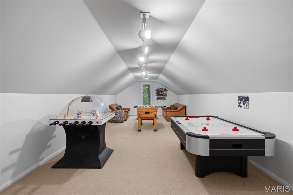 Two Creeks - Residential