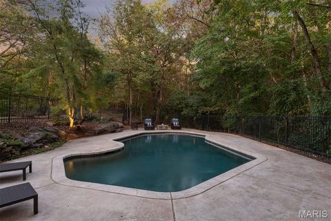 Tiny photo for 1800 W Adams Avenue, Kirkwood, MO 63122 (MLS # 26004793)