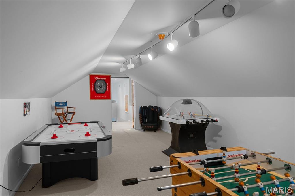 Two Creeks - Residential