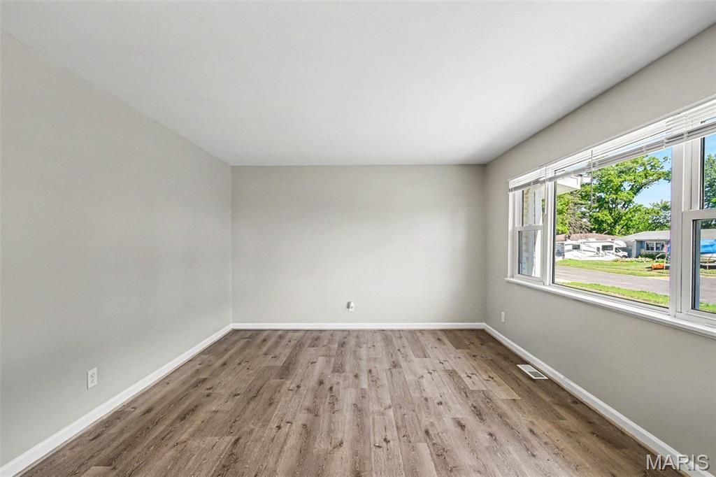 Photo of 220 Francisca Drive, Florissant, MO 63031 (MLS # 26026433)
