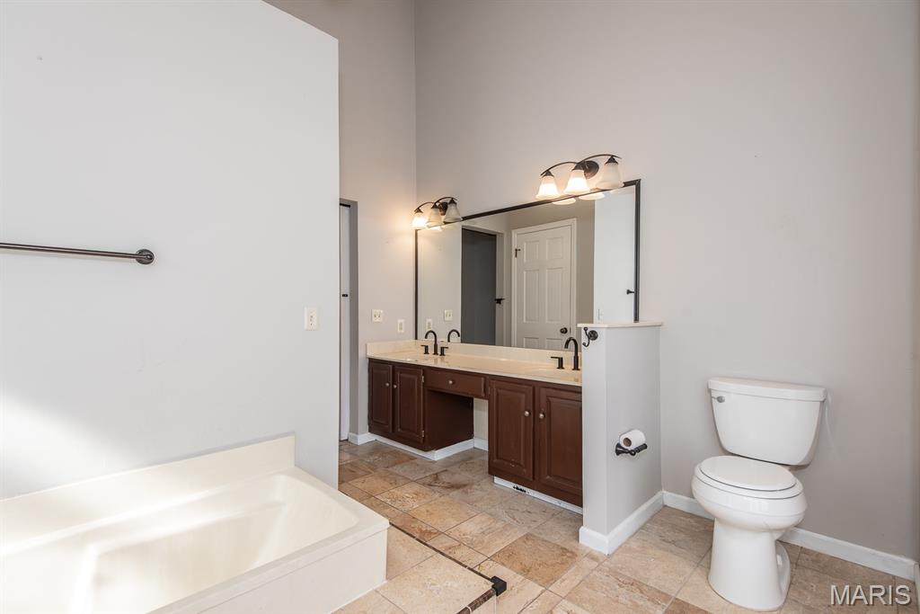 Regal Green Four A Village Of Polo - Residential