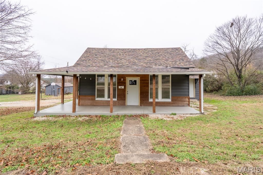 Photo of 419 W Green Street, Piedmont, MO 63957 (MLS # 25080186)