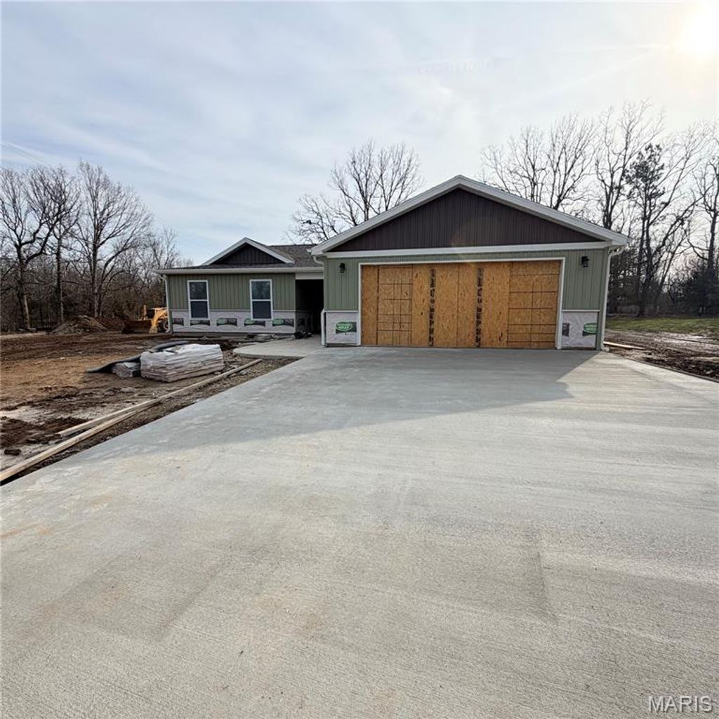 Photo of 13244 Half Drive, Dixon, MO 65459 (MLS # 26013600)