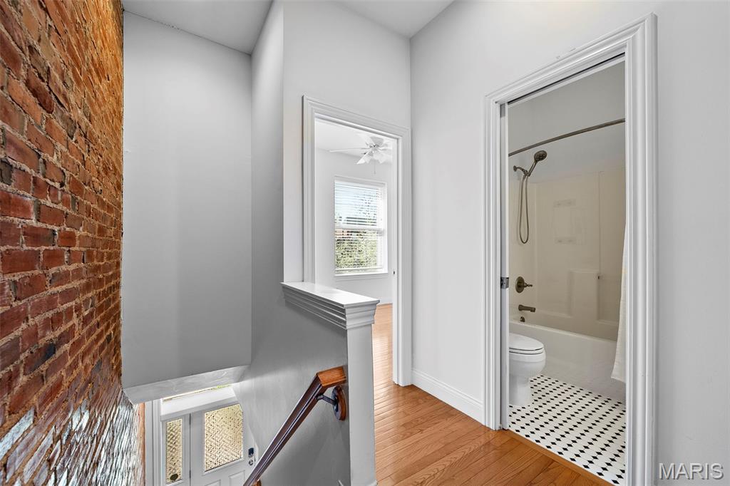 Hartford Place Condos - Residential