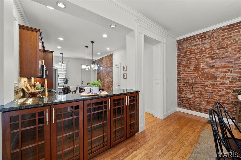 Hartford Place Condos - Residential