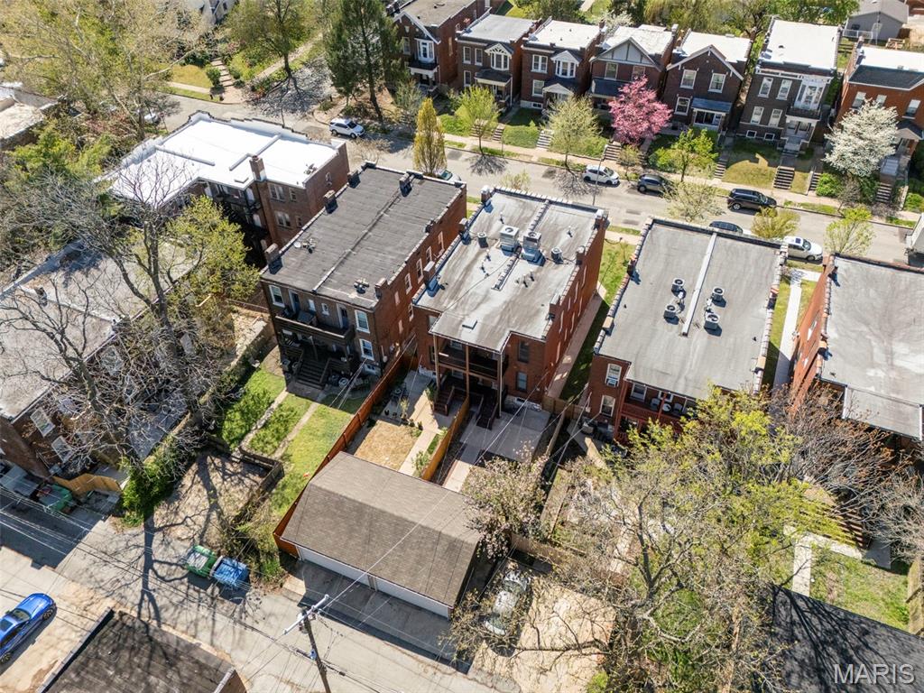 Hartford Place Condos - Residential