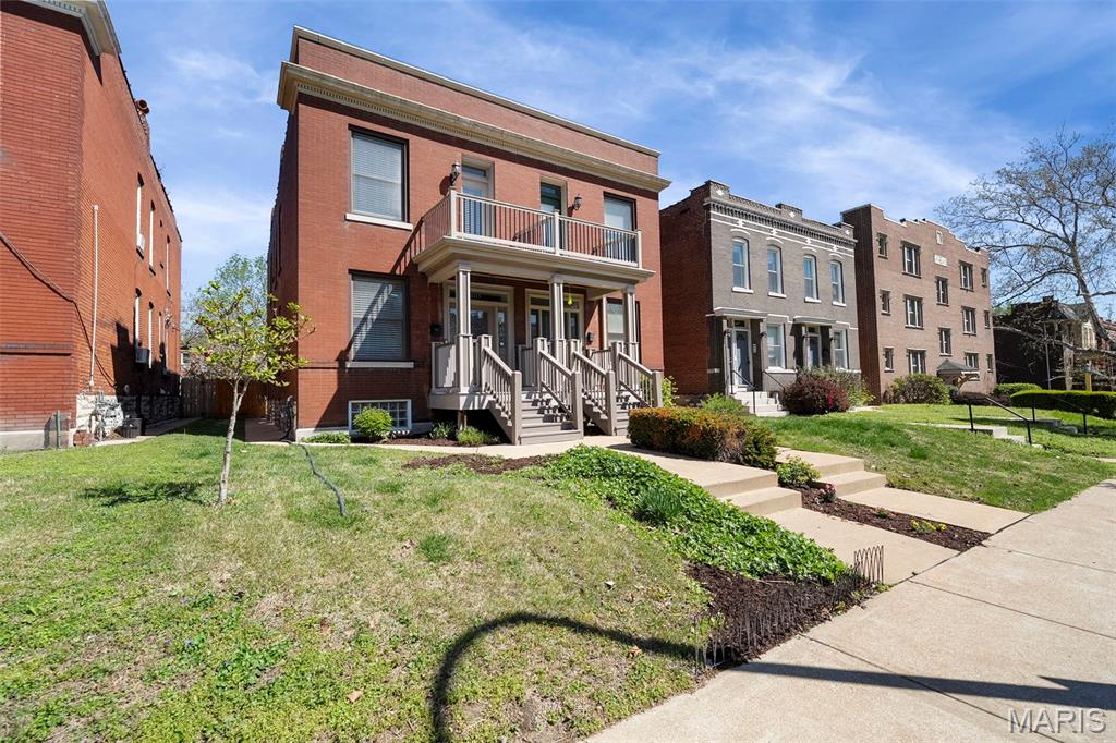 Hartford Place Condos - Residential