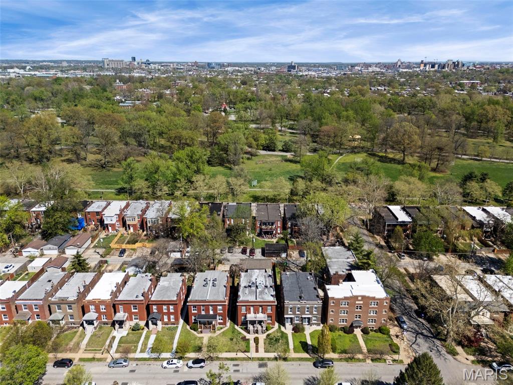 Hartford Place Condos - Residential