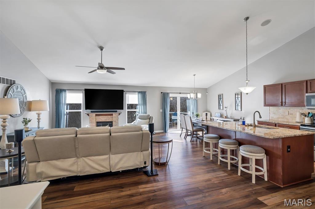 San Marino 2 - Residential