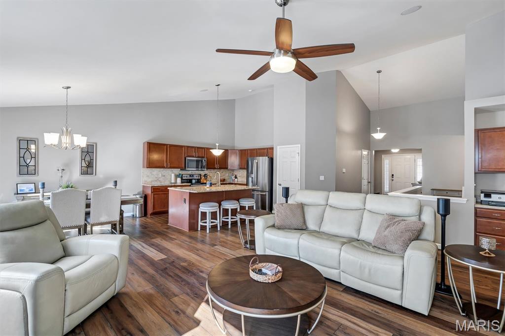 San Marino 2 - Residential