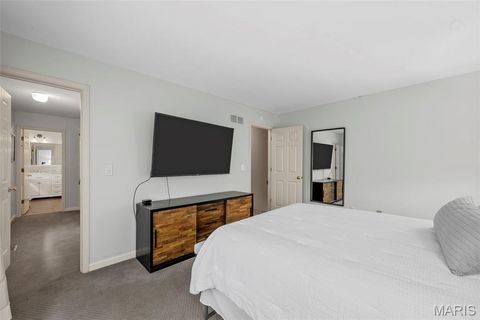 Tiny photo for 1139 Hawken Place, Webster Groves, MO 63119 (MLS # 25069378)