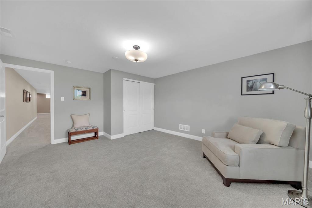 Lake St Louis, Missouri 63367, United States, 4 Bedrooms Bedrooms, ,4 BathroomsBathrooms,Residential,Active,208073