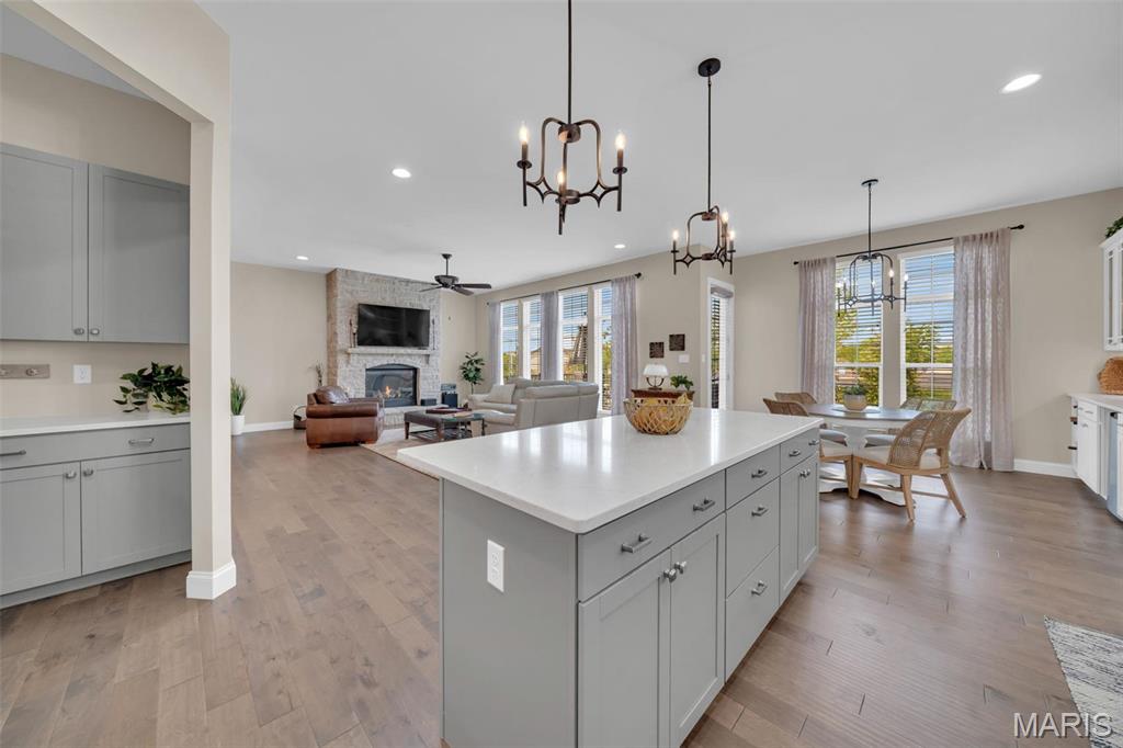 Lake St Louis, Missouri 63367, United States, 4 Bedrooms Bedrooms, ,4 BathroomsBathrooms,Residential,Active,208073