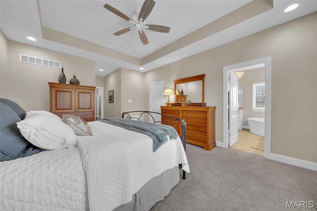 Lake St Louis, Missouri 63367, United States, 4 Bedrooms Bedrooms, ,4 BathroomsBathrooms,Residential,Active,208073