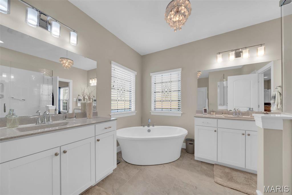 Lake St Louis, Missouri 63367, United States, 4 Bedrooms Bedrooms, ,4 BathroomsBathrooms,Residential,Active,208073