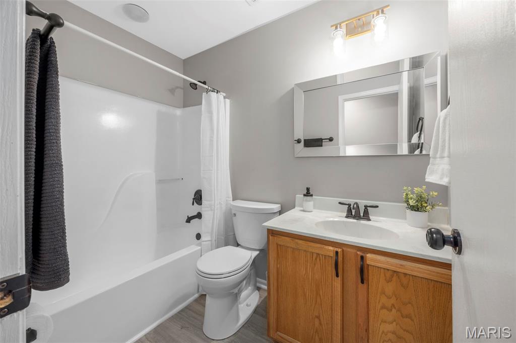 Wentzville, Missouri 63385, United States, 4 Bedrooms Bedrooms, ,3 BathroomsBathrooms,Residential,Active,196370