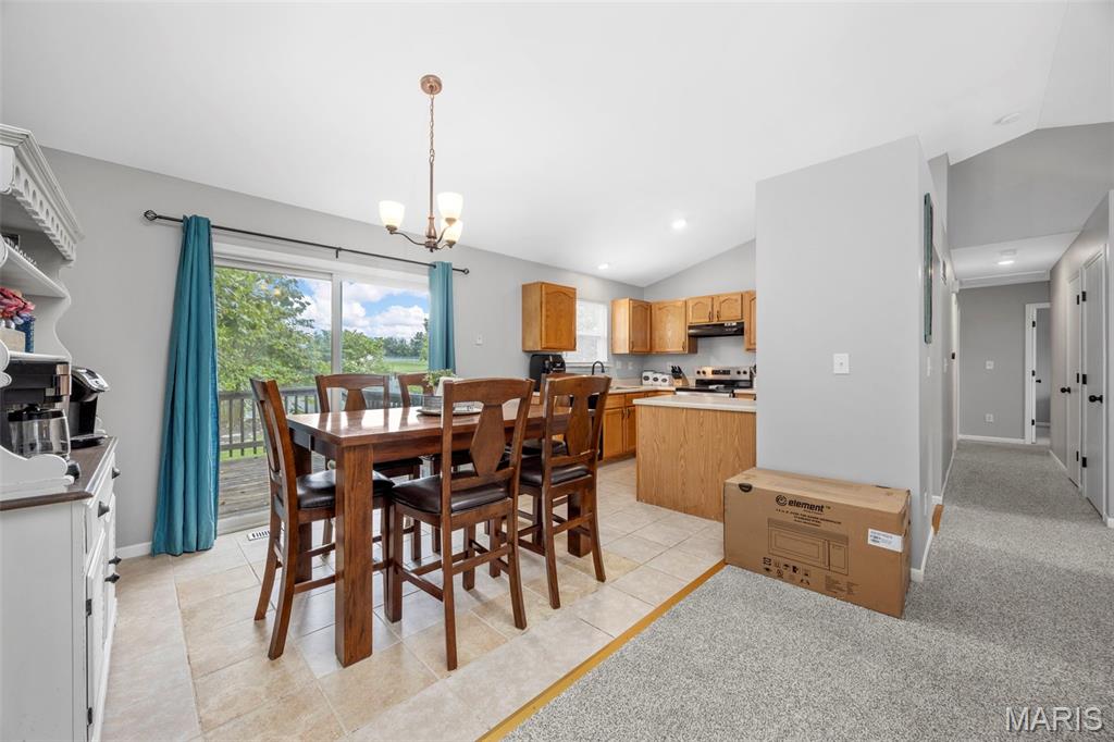 Wentzville, Missouri 63385, United States, 4 Bedrooms Bedrooms, ,3 BathroomsBathrooms,Residential,Active,196370