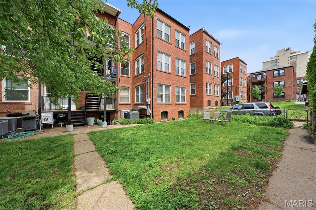 6306 Southwood Condo - Residential