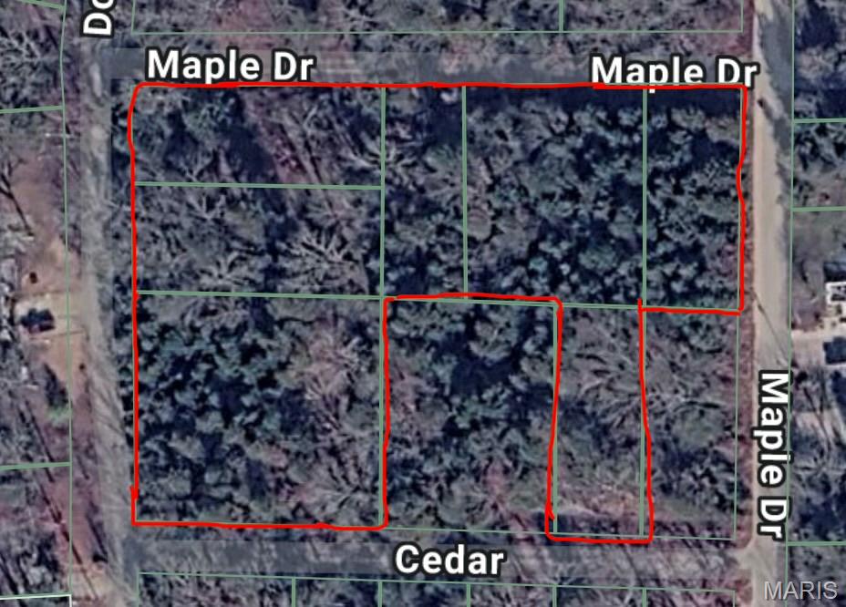 Lonedell Lakes - Land