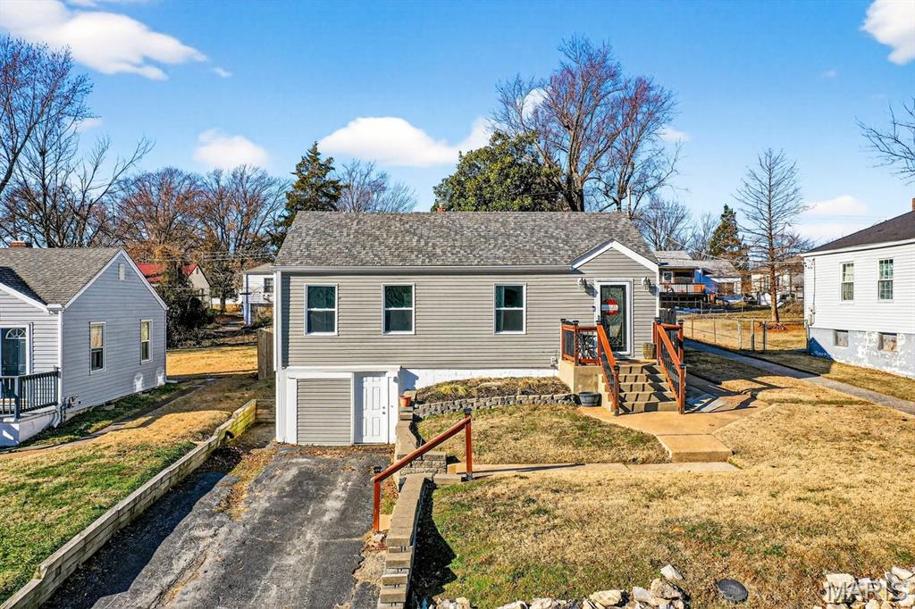 St Louis, Missouri 63114, United States, 2 Bedrooms Bedrooms, ,1 BathroomBathrooms,Residential,Active,252298