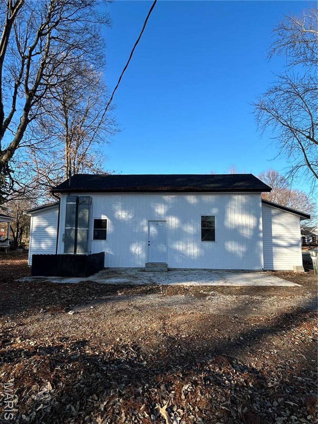 Photo of 207 E Marshall Street, Charleston, MO 63834 (MLS # 25080126)