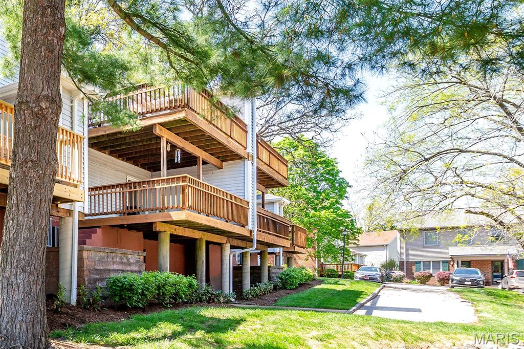 Brentwood Forest Condo Ph Two - Residential