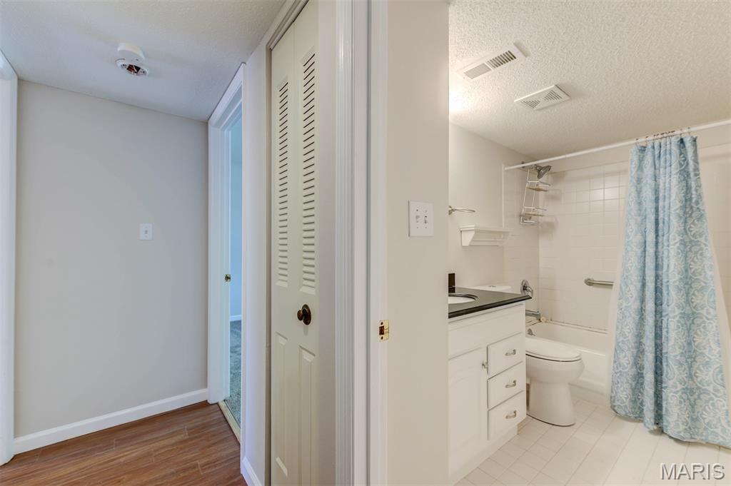 Brentwood Forest Condo Ph Two - Residential