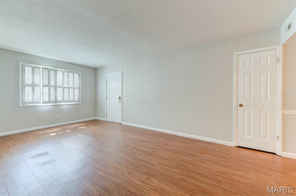 Brentwood Forest Condo Ph Two - Residential