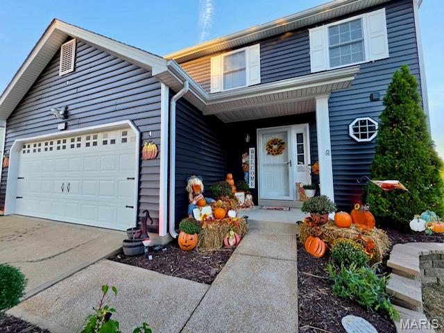 2906 Greenmont Court