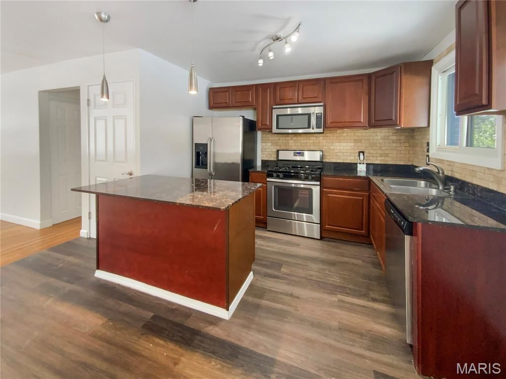 Photo of 2349 Hudson Road, St Louis, MO 63136 (MLS # 25080176)