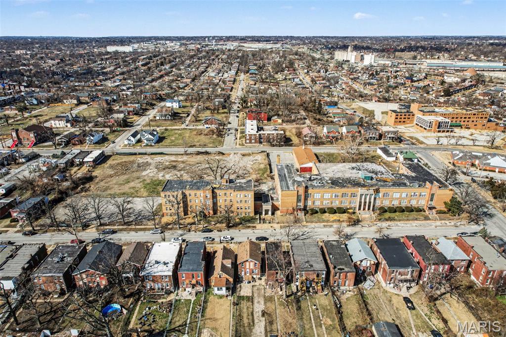 Hutchinsons Add - Commercial Sale