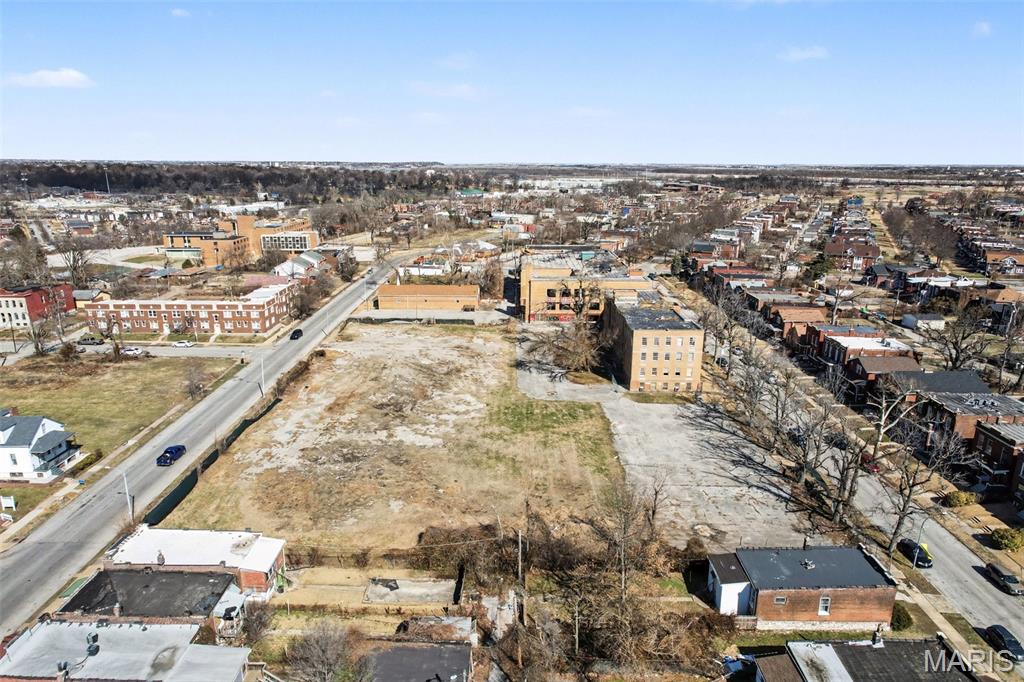 Hutchinsons Add - Commercial Sale