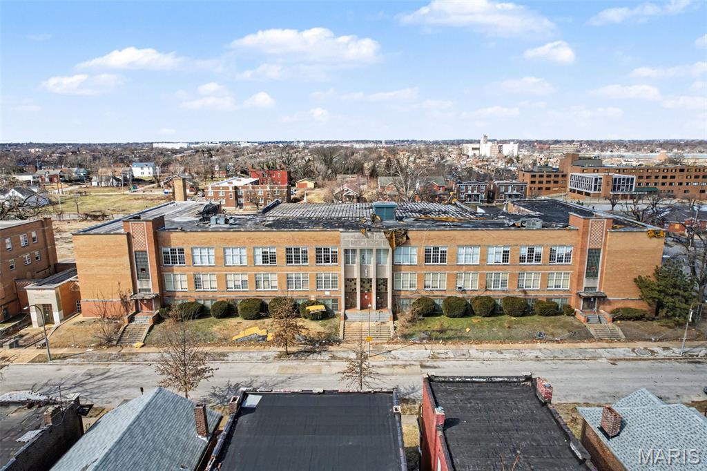 Hutchinsons Add - Commercial Sale