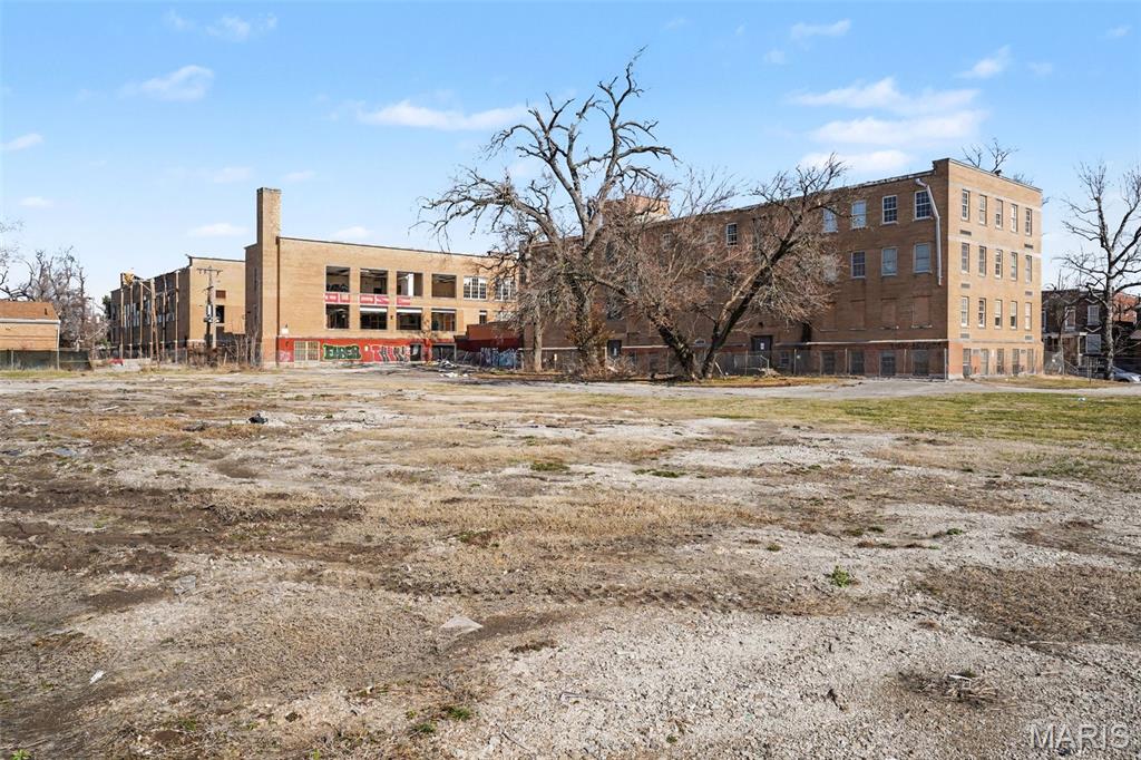 Hutchinsons Add - Commercial Sale