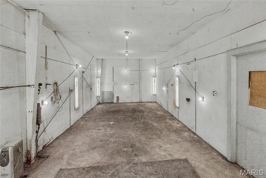 none - Commercial Sale