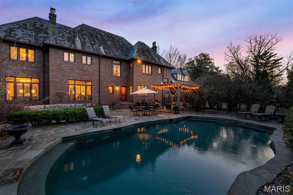 Lake Forest - Residential