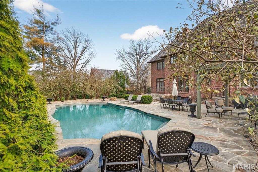 Lake Forest - Residential