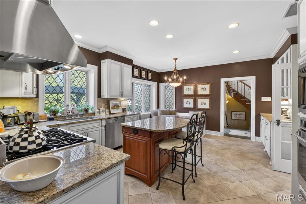 Lake Forest - Residential