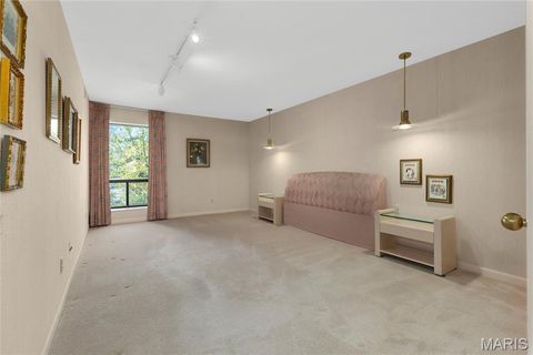 Tiny photo for 585 Coeur De Royale Drive #206, Creve Coeur, MO 63141 (MLS # 25081923)