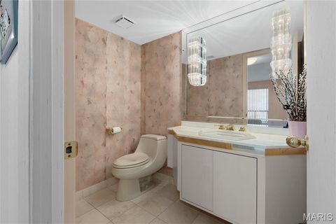 Tiny photo for 585 Coeur De Royale Drive #206, Creve Coeur, MO 63141 (MLS # 25081923)