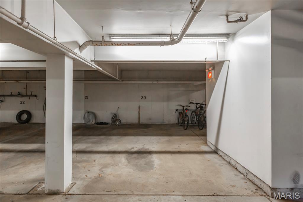 Coeur De Royale Condo - Residential