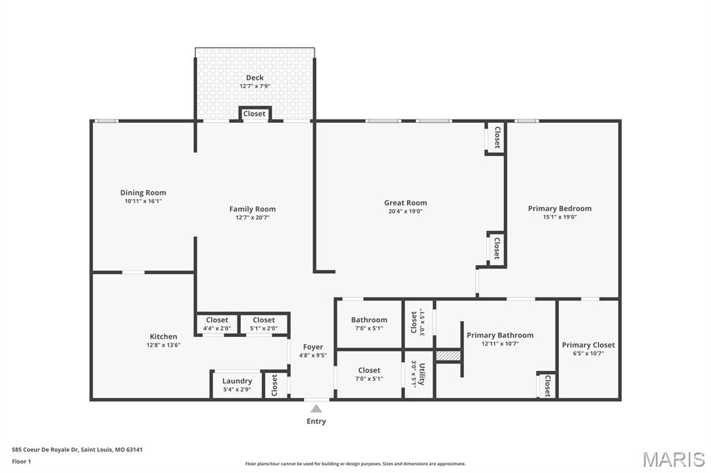 Coeur De Royale Condo - Residential