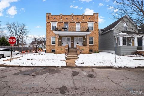 4763 Goethe Avenue St Louis MO 63116